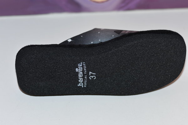 IN8506 BLACK SLIPPER HOMEWARE, CAT GOOD NIGHT, COMFORTABLE INSOLE, HIGH QUALITY