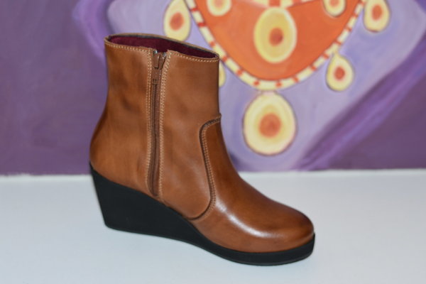 97590716 LIGHT BROWN LEATHER ANKLE BOOTS, CONFORTABLE INSOLE LEATHER, WEDGE 7 CM