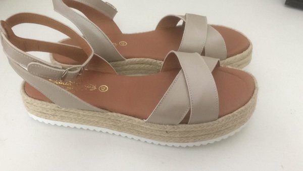 20405001 LIGHT GREY LEATHER SANDAL, COMFORTABLE INSOLE LEATHER, RUSTIC SOLE